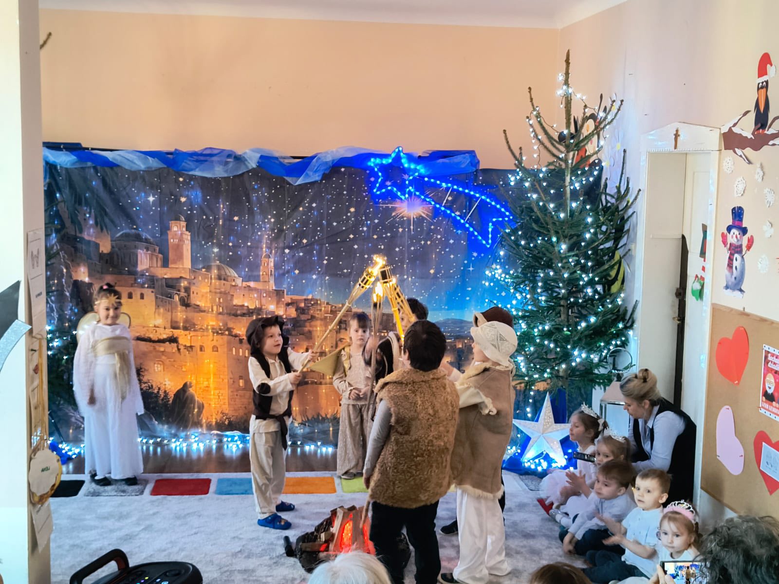 Zdjęcie: Jasełka w Przedszkolu Złota Rybka